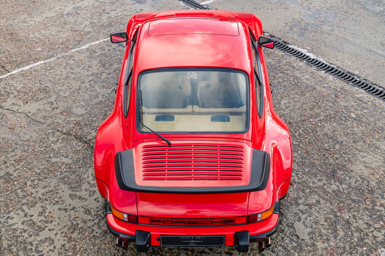 Porsche 911 Turbo Flachbau