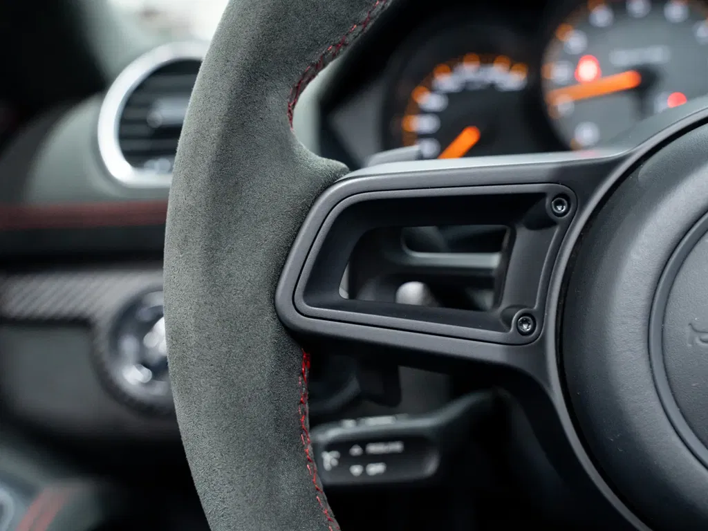 Porsche 718 Spyder RS