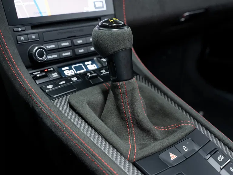 Porsche 718 Spyder RS