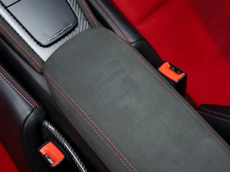 Porsche 718 Spyder RS