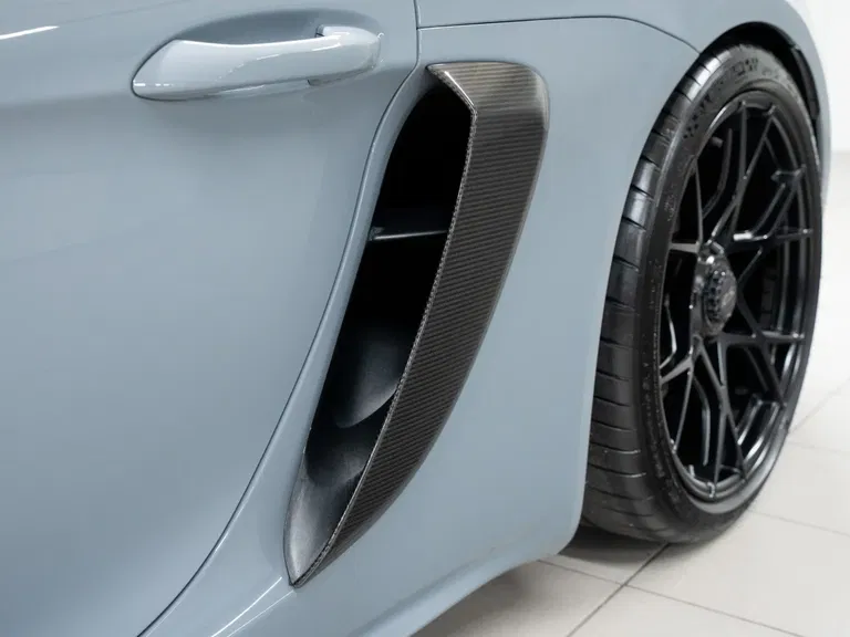 Porsche 718 Spyder RS