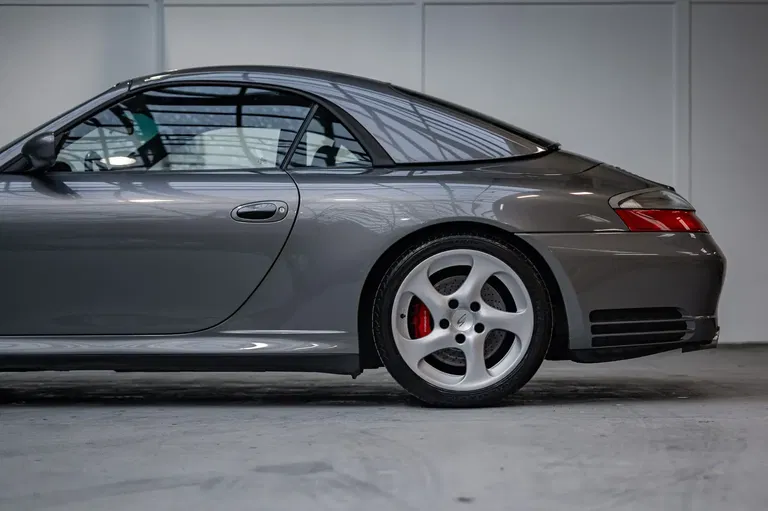Porsche 996 Carrera 4S