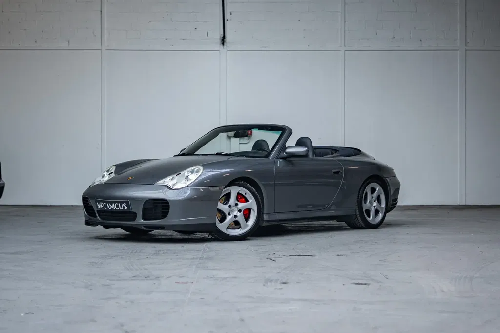 Porsche 996 Carrera 4S