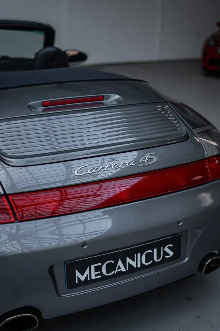 Porsche 996 Carrera 4S