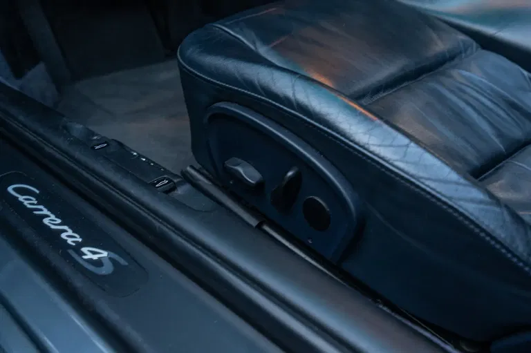 Porsche 996 Carrera 4S