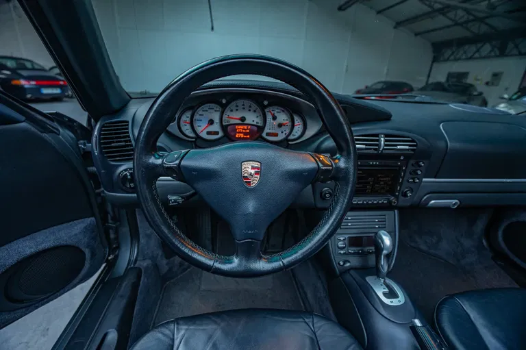 Porsche 996 Carrera 4S