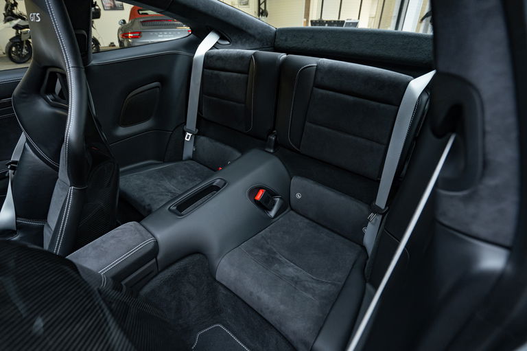 Porsche 991.2 Carrera 4 GTS