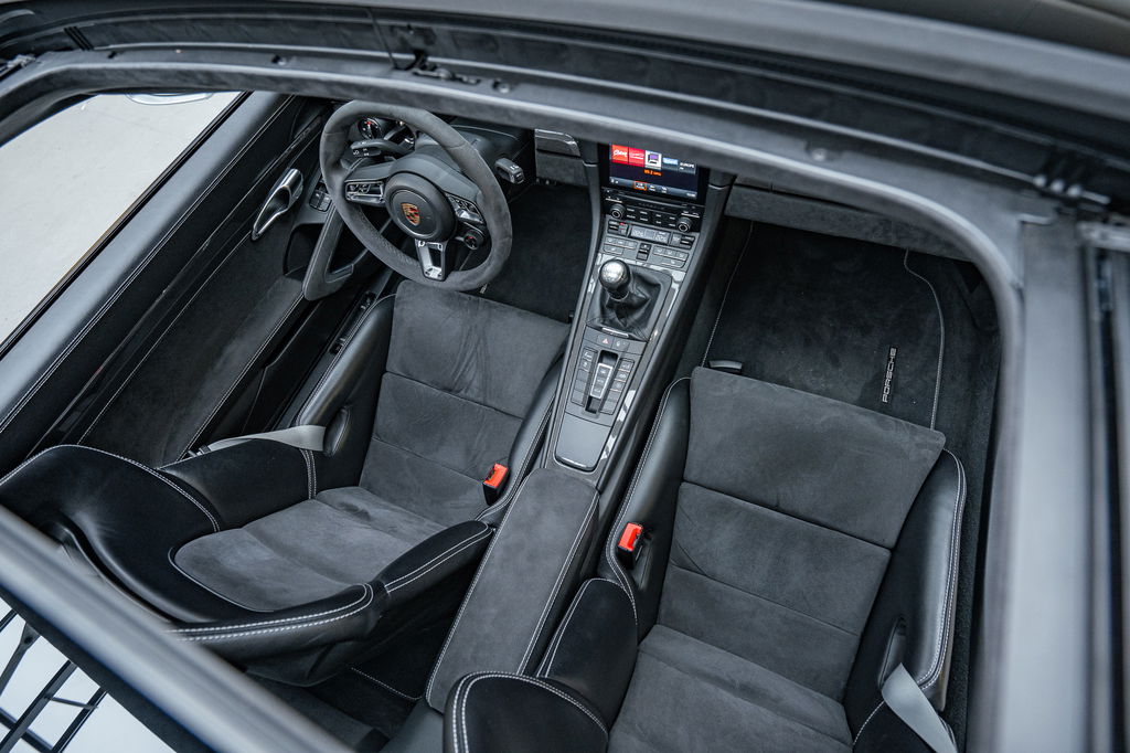 Porsche 991.2 Carrera 4 GTS