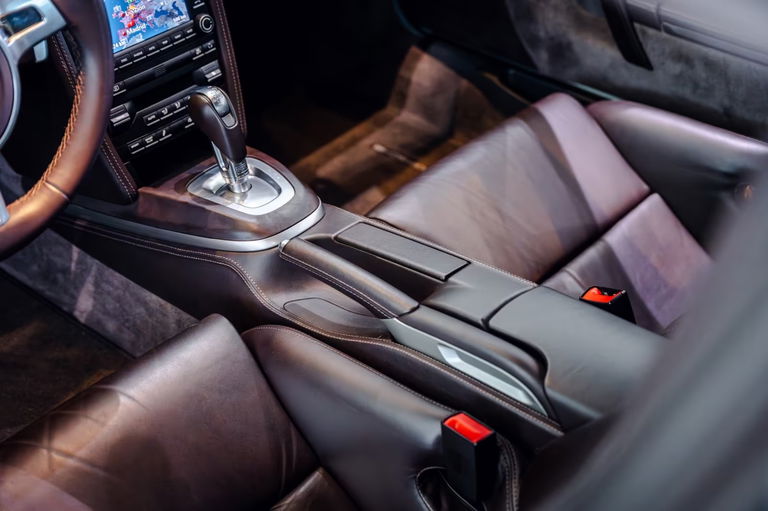 Porsche 997.2 Carrera GTS