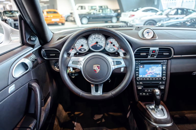 Porsche 997.2 Carrera GTS