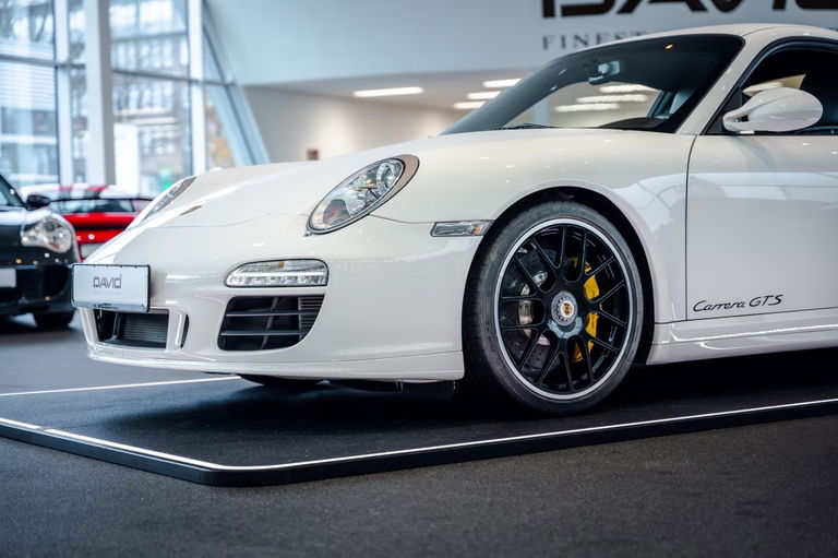 Porsche 997.2 Carrera GTS