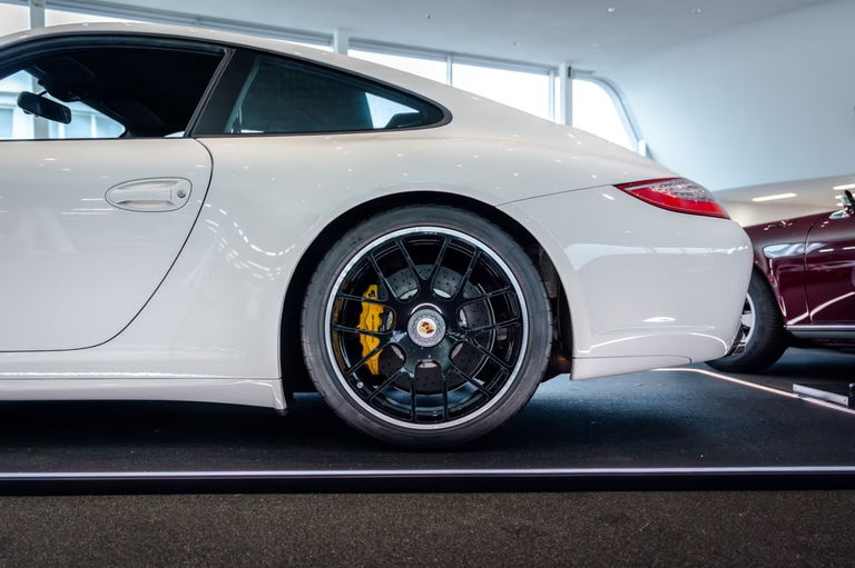 Porsche 997.2 Carrera GTS