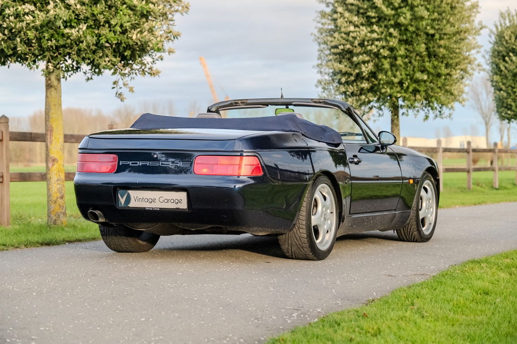 Porsche 968