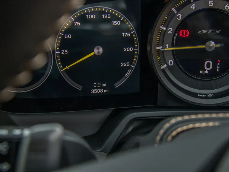 Porsche 992 GT3 Touring