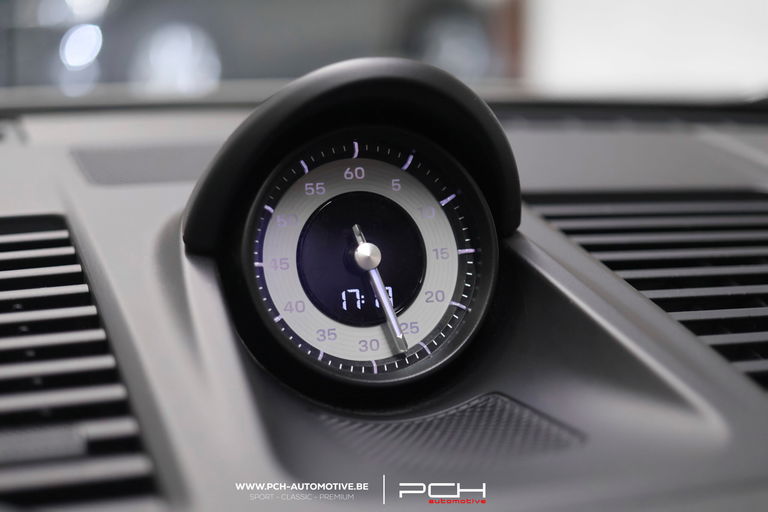 Porsche 992 Targa 4 GTS