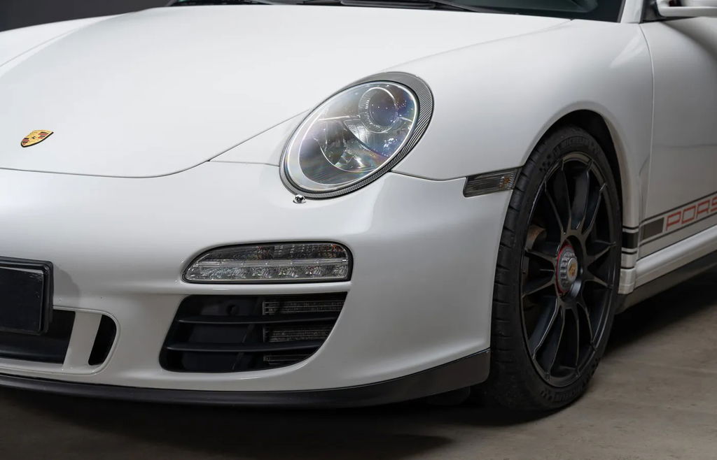 Porsche 997.2 Carrera GTS
