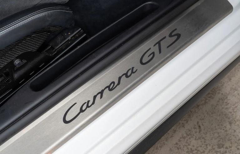 Porsche 997.2 Carrera GTS