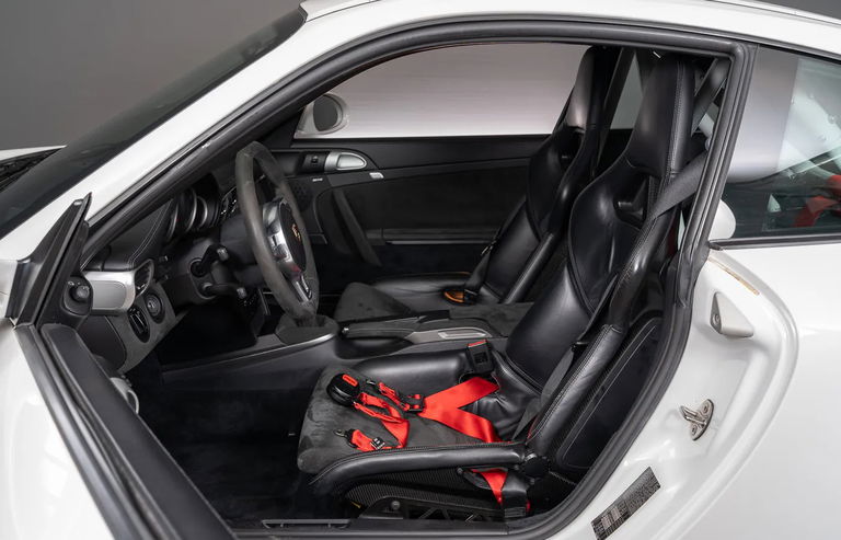 Porsche 997.2 Carrera GTS