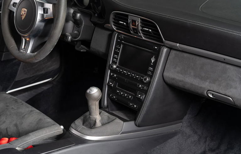 Porsche 997.2 Carrera GTS