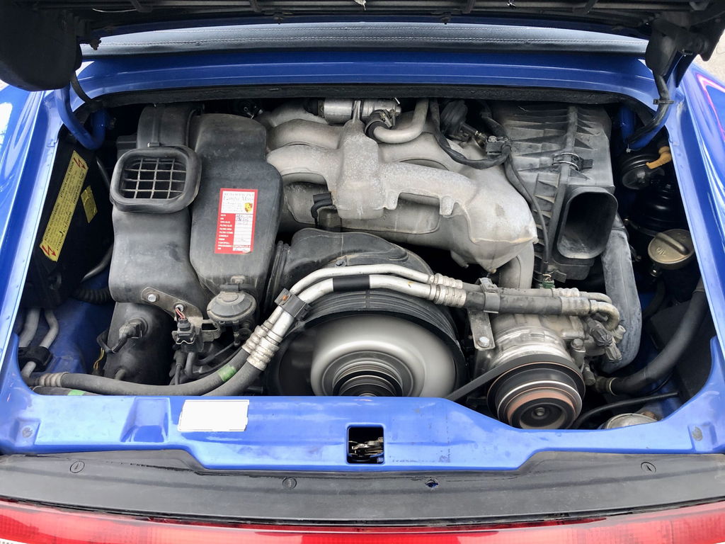 Porsche 993 Carrera 4