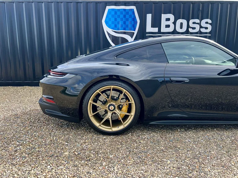 Porsche 992 GT3 Touring