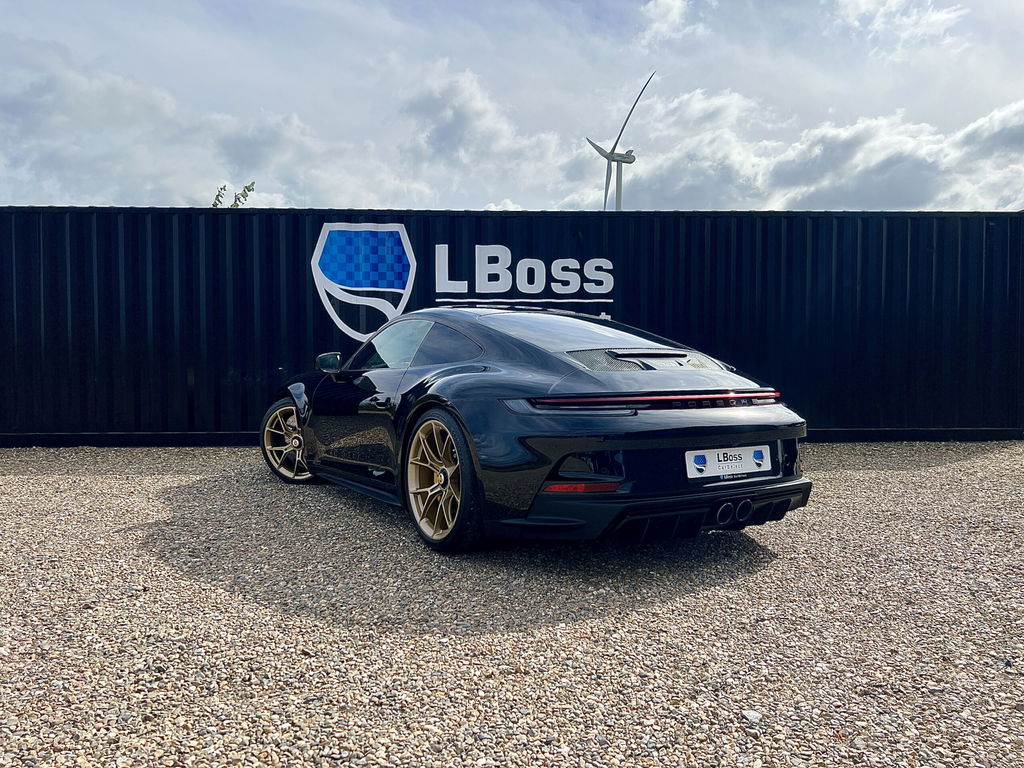 Porsche 992 GT3 Touring