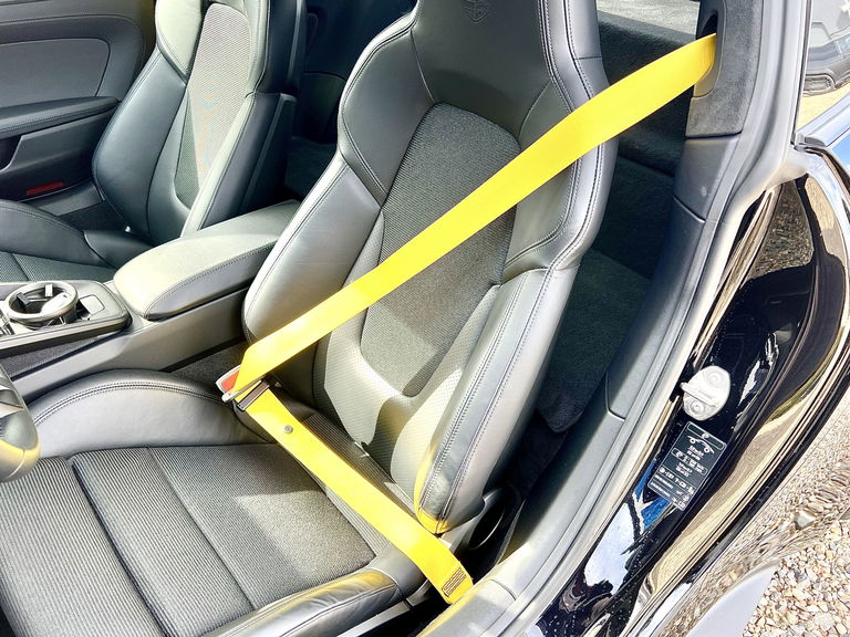 Porsche 992 GT3 Touring