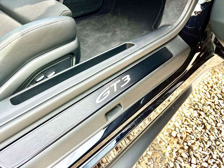 Porsche 992 GT3 Touring