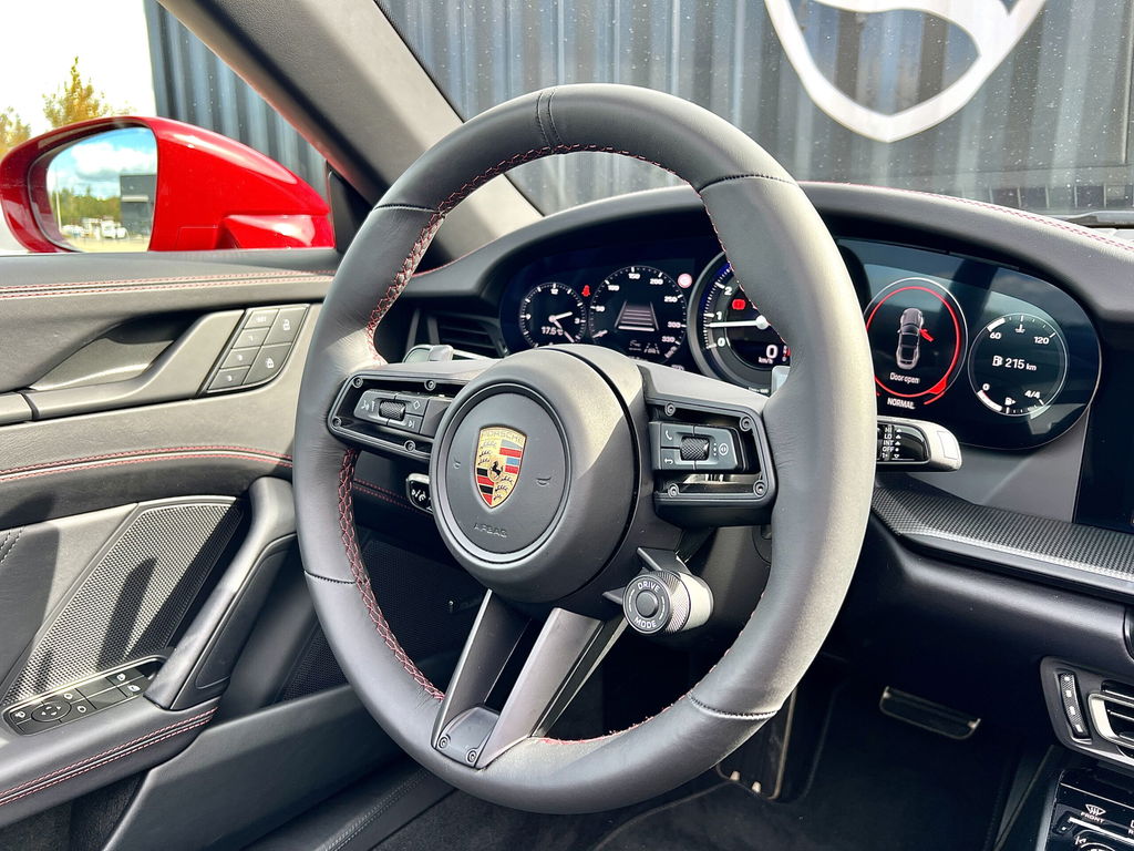 Porsche 992 Targa 4 GTS