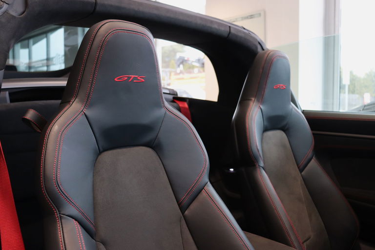 Porsche 992 Targa 4 GTS