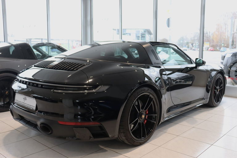 Porsche 992 Targa 4 GTS