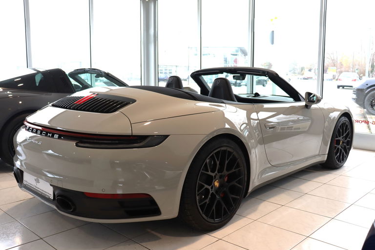 Porsche 992 Carrera S