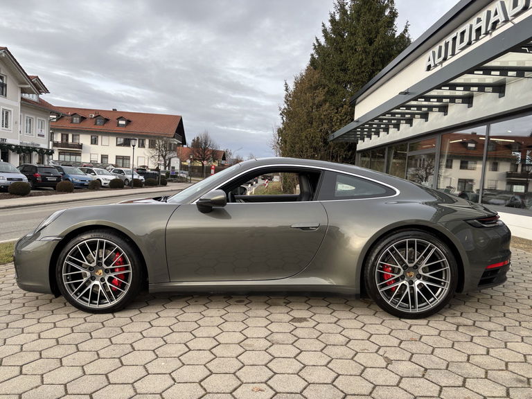 Porsche 992 Carrera S