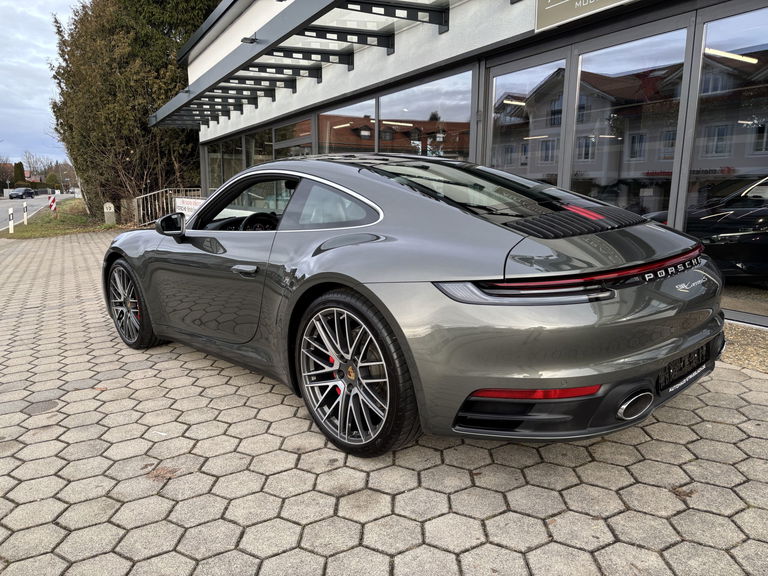 Porsche 992 Carrera S