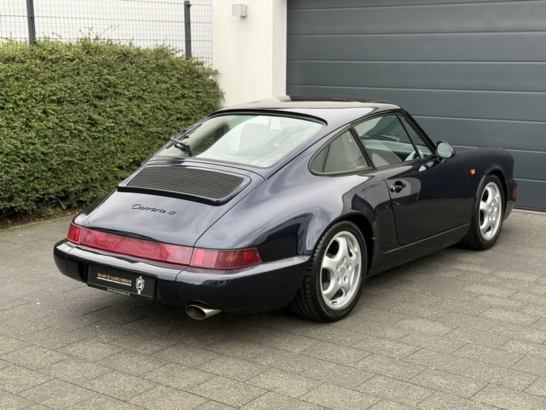 Porsche 964 Carrera 4