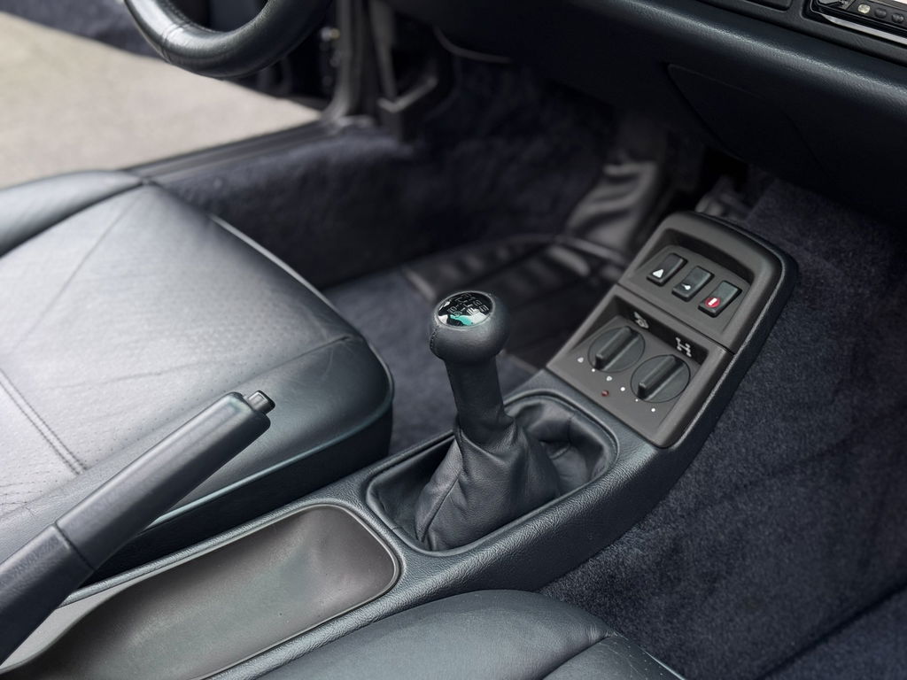 Porsche 964 Carrera 4