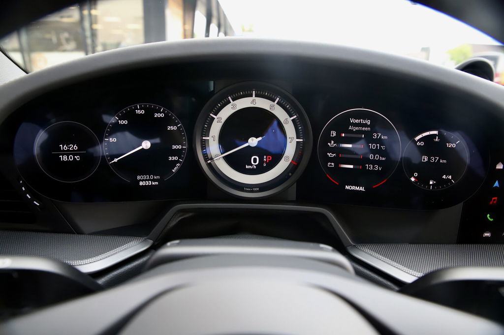 Porsche 992 Targa 4S