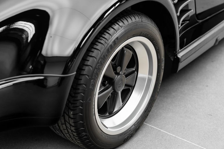 Porsche 911 Carrera 3.2 WTL