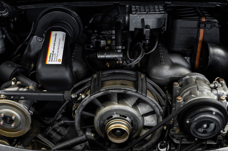 Porsche 911 Carrera 3.2 WTL