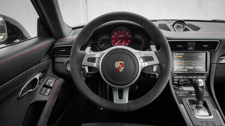 Porsche 991 Carrera 4 GTS