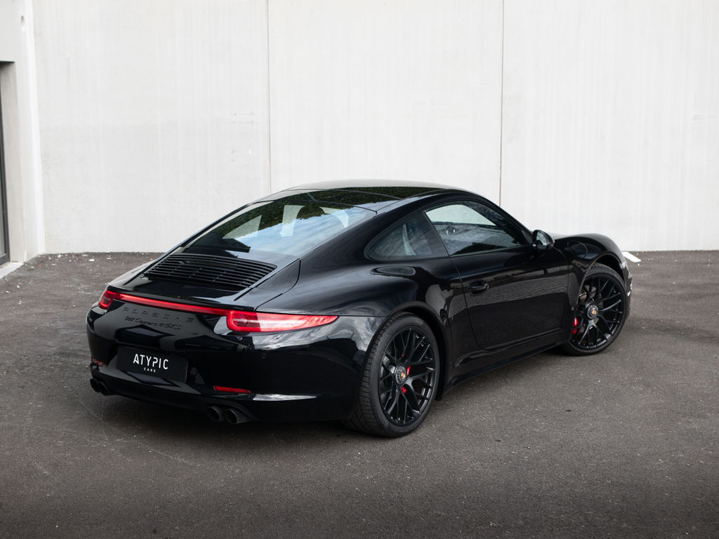 Porsche 991 Carrera 4 GTS