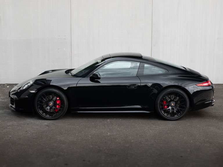 Porsche 991 Carrera 4 GTS