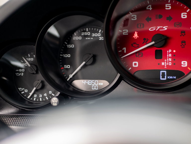 Porsche 991 Carrera 4 GTS