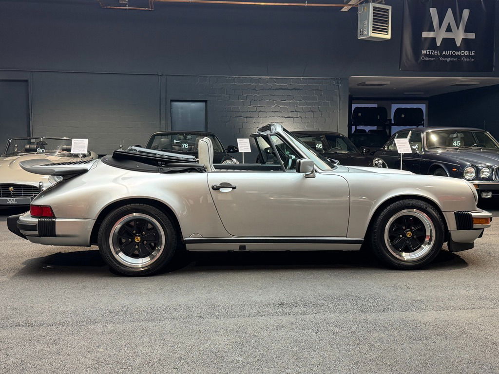 Porsche 911 Carrera 3.2 „25 Jahre 911“
