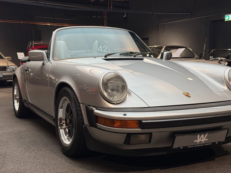 Porsche 911 Carrera 3.2 „25 Jahre 911“