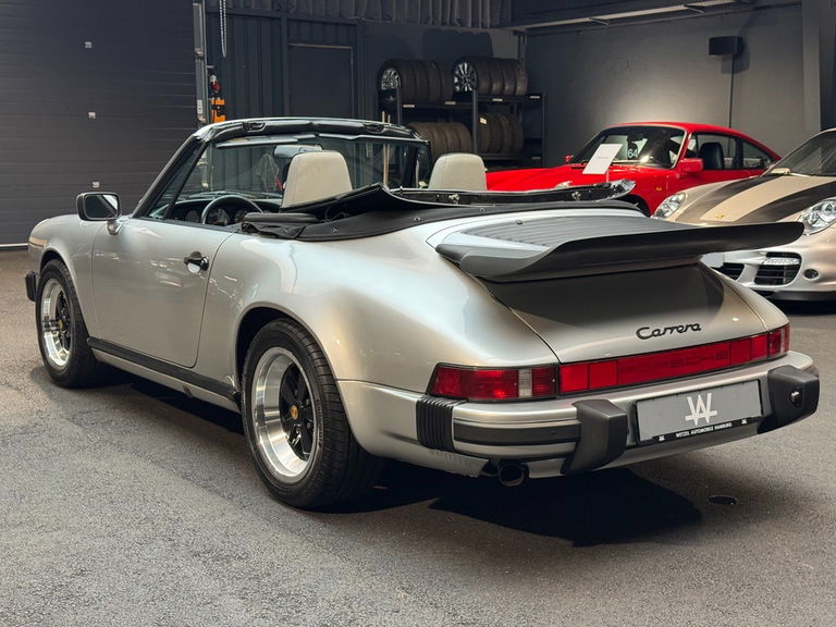 Porsche 911 Carrera 3.2 „25 Jahre 911“