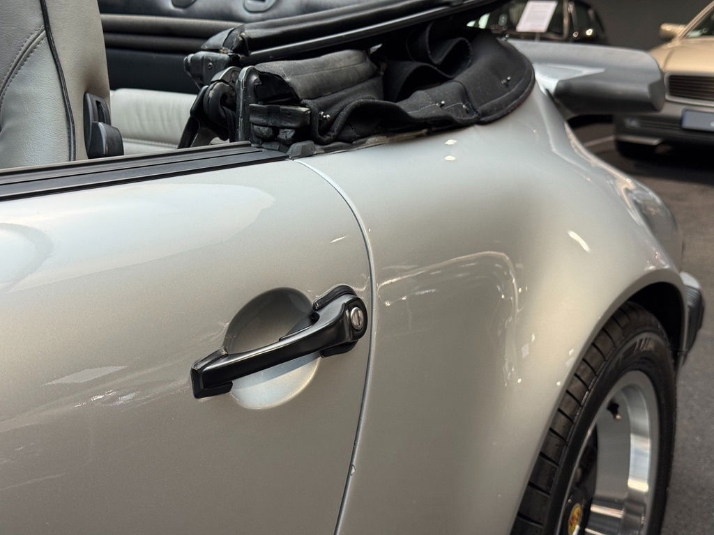 Porsche 911 Carrera 3.2 „25 Jahre 911“