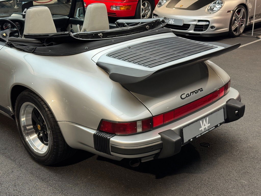 Porsche 911 Carrera 3.2 „25 Jahre 911“