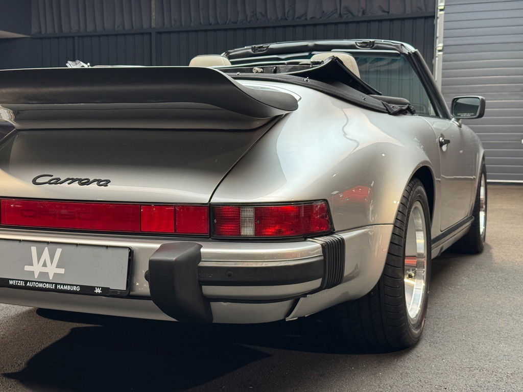 Porsche 911 Carrera 3.2 „25 Jahre 911“