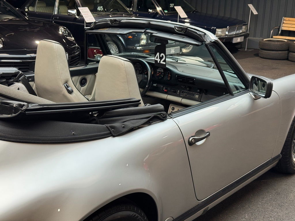 Porsche 911 Carrera 3.2 „25 Jahre 911“